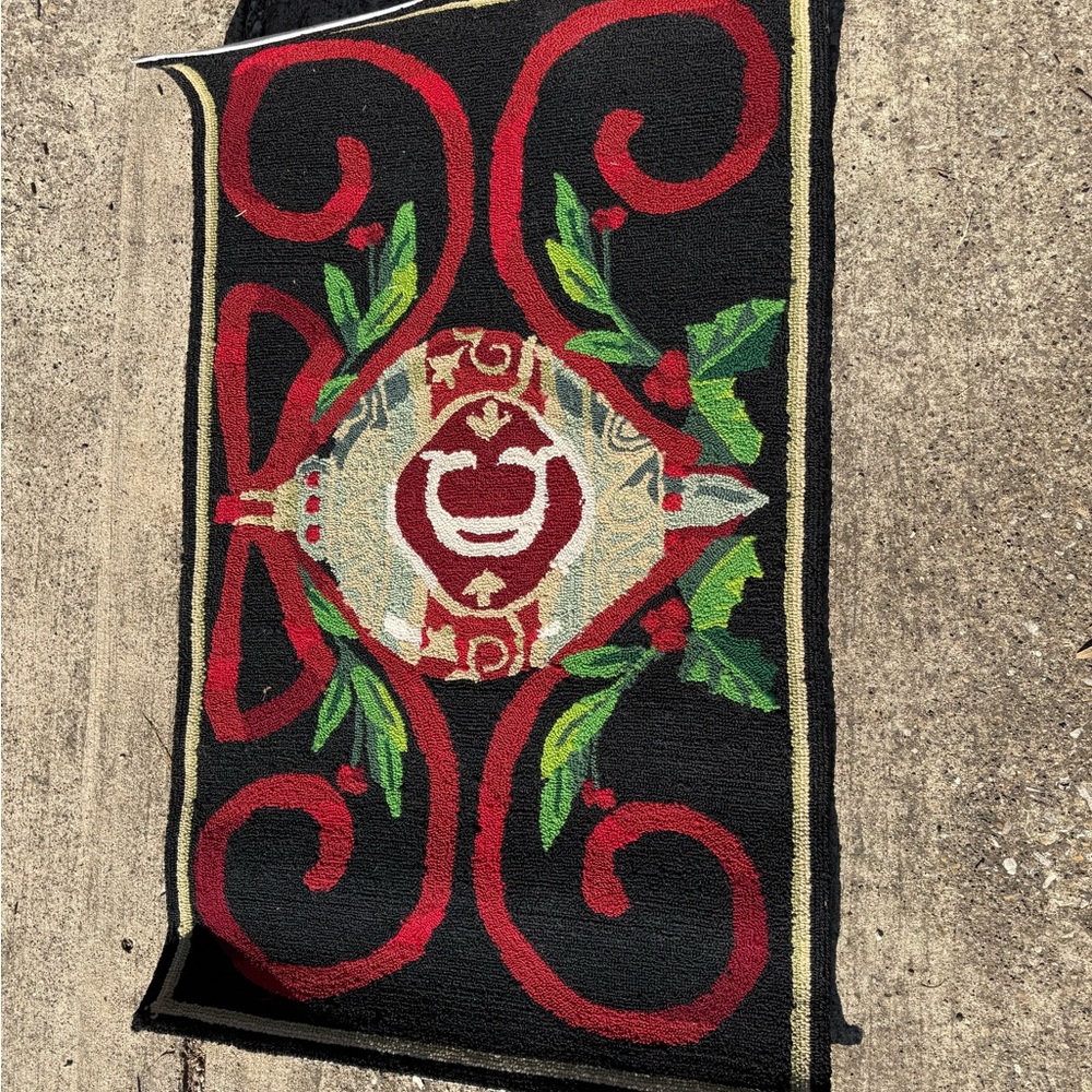 Frontgate Festive Red and Green Tapestry Rug